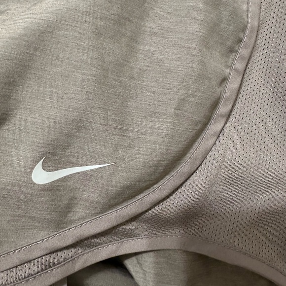 Nike Women's Gray Athletic Shorts - Picture 4 of 4